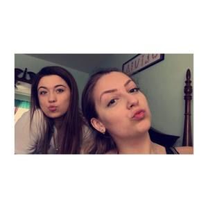 Meet your Posher, April